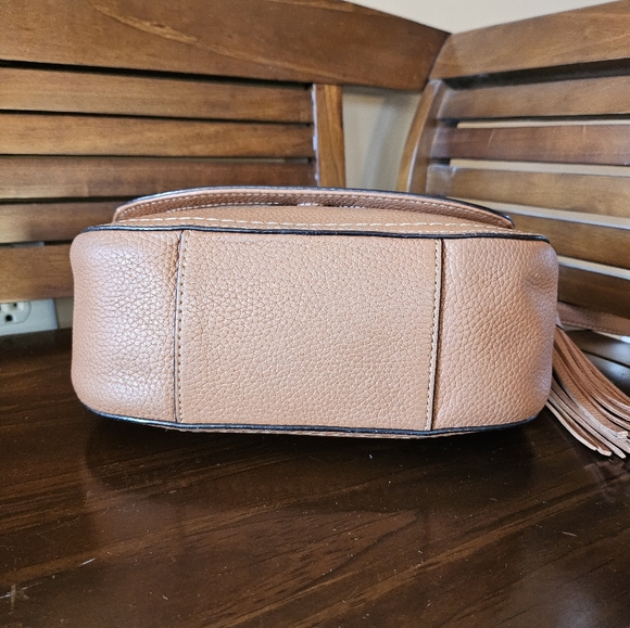 Kate Spade Pebbled Leather Crossbody! - Picture 5 of 12